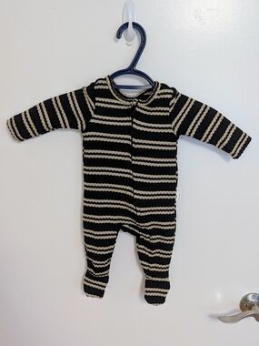 Brand New Baby Footed Sleeper 1-3 Months